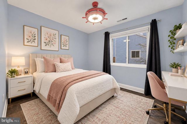 914 ASPEN DR, Plainsboro, NJ 08536