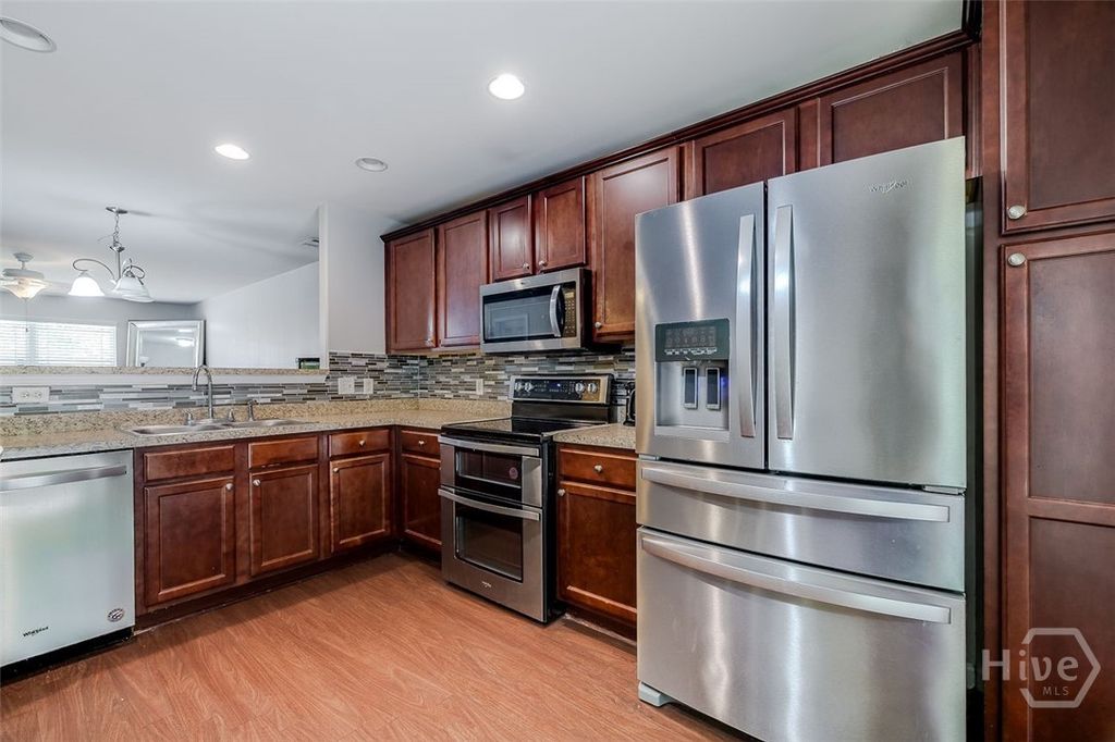 Image 12 of property listing at 612 Tradewinds Loop, Rincon, GA 31326