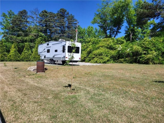 3985 Old Friendship Road, Buford, GA 30519