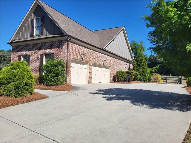 3985 Old Friendship Road, Buford, GA 30519