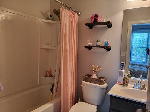 3985 Old Friendship Road, Buford, GA 30519