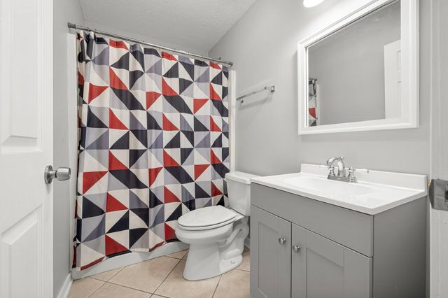 362 Palmetto Avenue, Freeport, FL 32439