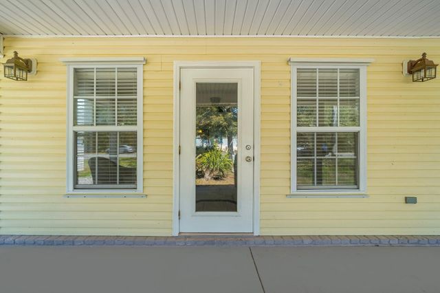 362 Palmetto Avenue, Freeport, FL 32439