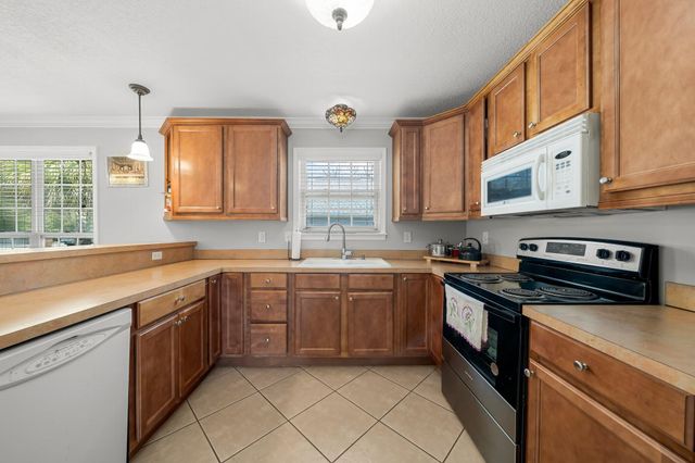 362 Palmetto Avenue, Freeport, FL 32439