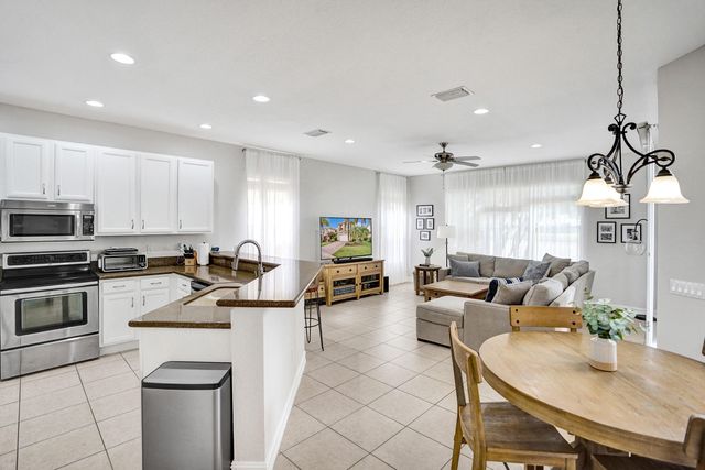 8876 Sandy Crest Lane, Boynton Beach, FL 33473