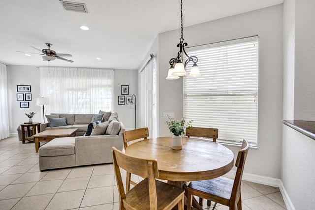 8876 Sandy Crest Lane, Boynton Beach, FL 33473