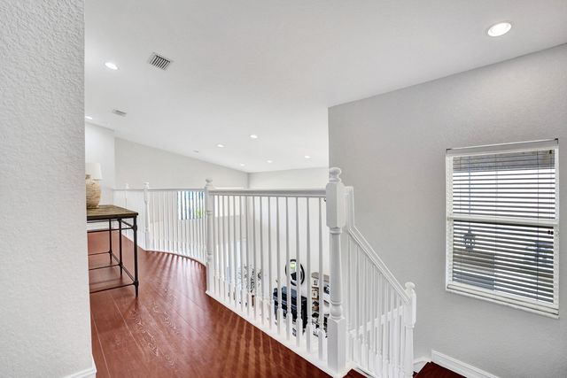 8876 Sandy Crest Lane, Boynton Beach, FL 33473