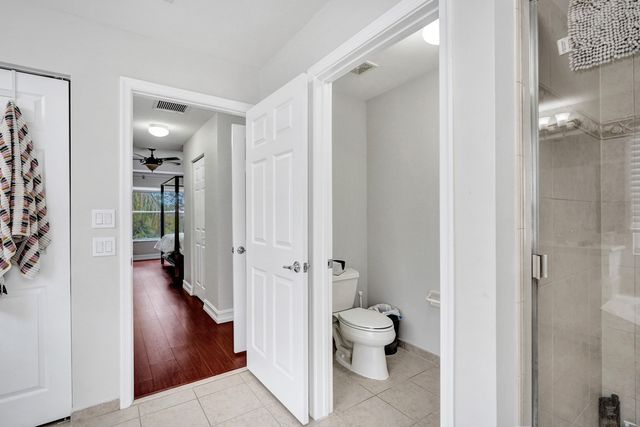 8876 Sandy Crest Lane, Boynton Beach, FL 33473