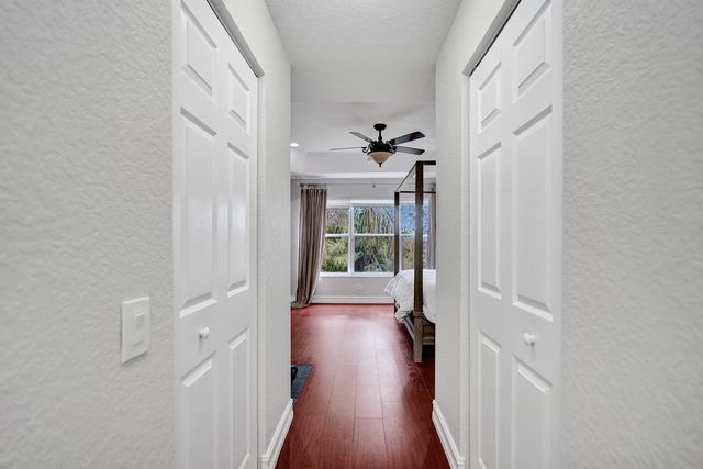 8876 Sandy Crest Lane, Boynton Beach, FL 33473