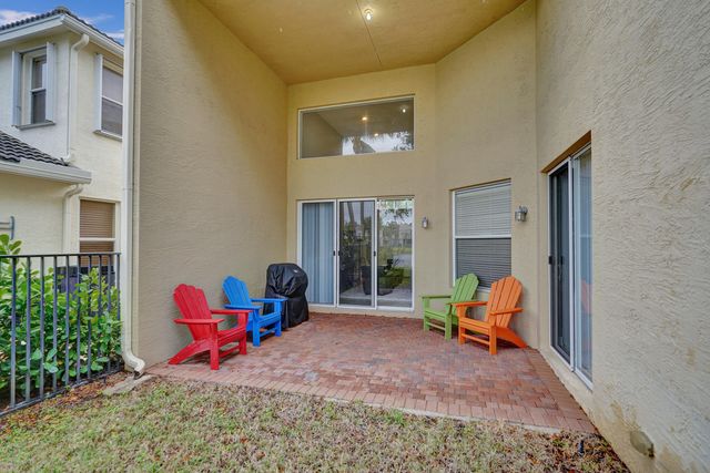 8876 Sandy Crest Lane, Boynton Beach, FL 33473