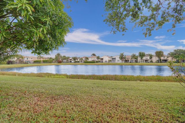 8876 Sandy Crest Lane, Boynton Beach, FL 33473