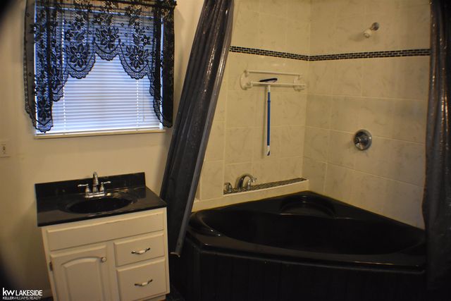 24223 RAMSGATE Street, Clinton Twp, MI 48035