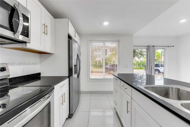 25936 SW 139th Path, Homestead, FL 33032