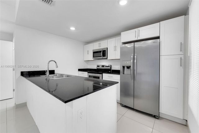 25936 SW 139th Path, Homestead, FL 33032