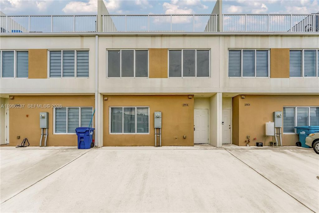 25936 SW 139th Path, Homestead, FL 33032