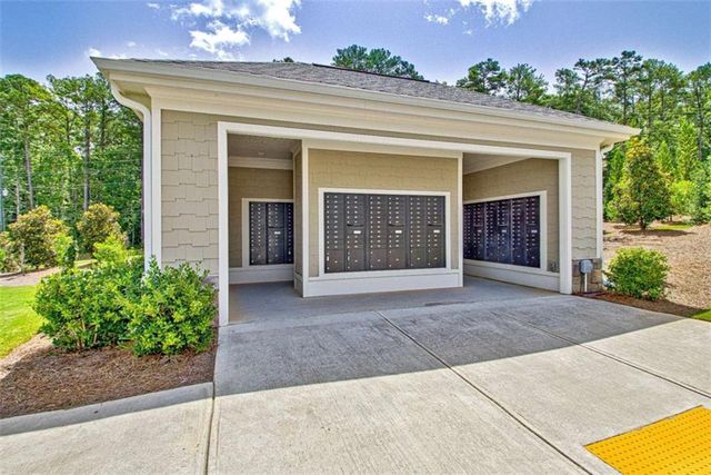7730 Demeter Drive, Fairburn, GA 30213