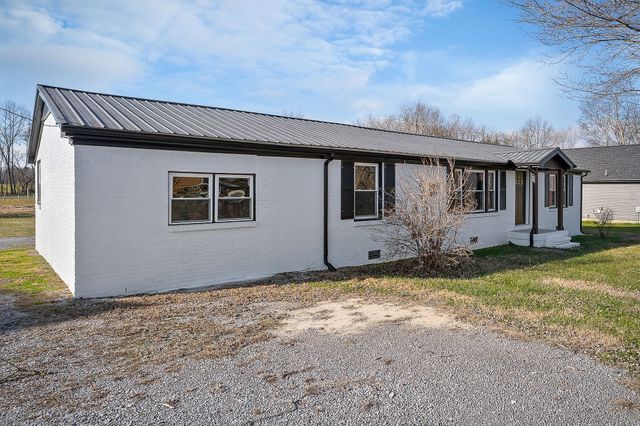 763 Smith Rd, Smithville, TN 37166