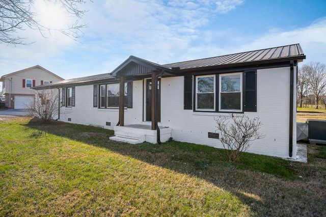 763 Smith Rd, Smithville, TN 37166