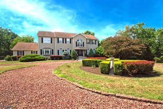 32 Coddington Rd, Readington Twp., NJ 08889