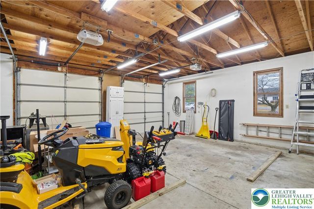 2160 Kecks Road, Weisenberg Twp, PA 18051