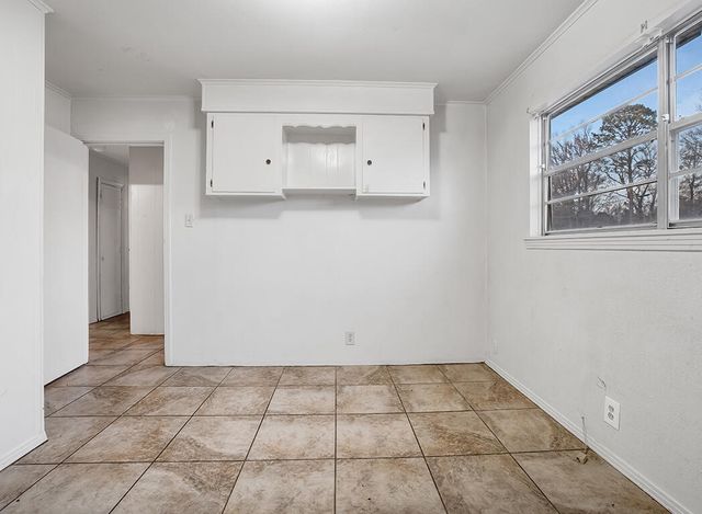 224 Shellwood Drive, Wake Village, TX 75501