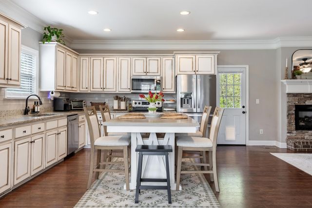 1212 Stone Gate Circle NW, Cleveland, TN 37312