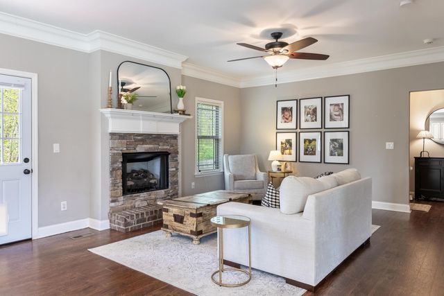 1212 Stone Gate Circle NW, Cleveland, TN 37312