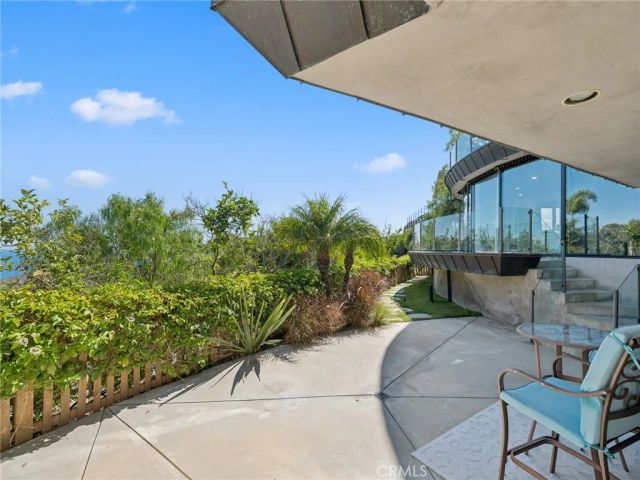1445 Bounty Way, Laguna Beach, CA 92651