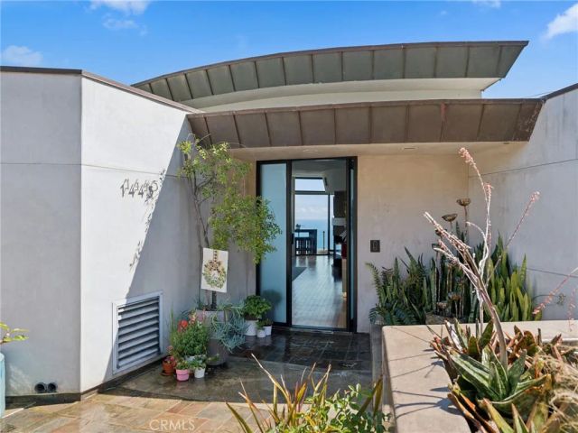 1445 Bounty Way, Laguna Beach, CA 92651