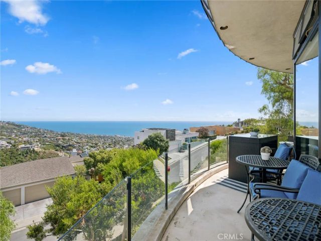 1445 Bounty Way, Laguna Beach, CA 92651