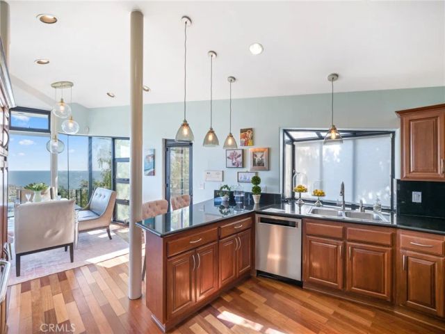 1445 Bounty Way, Laguna Beach, CA 92651
