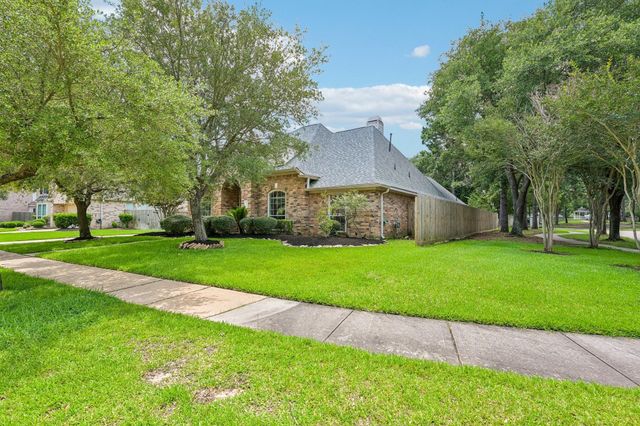 21019 S Amber Willow Trail, Cypress, TX 77433