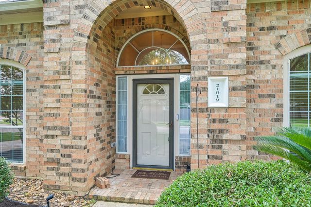 21019 S Amber Willow Trail, Cypress, TX 77433