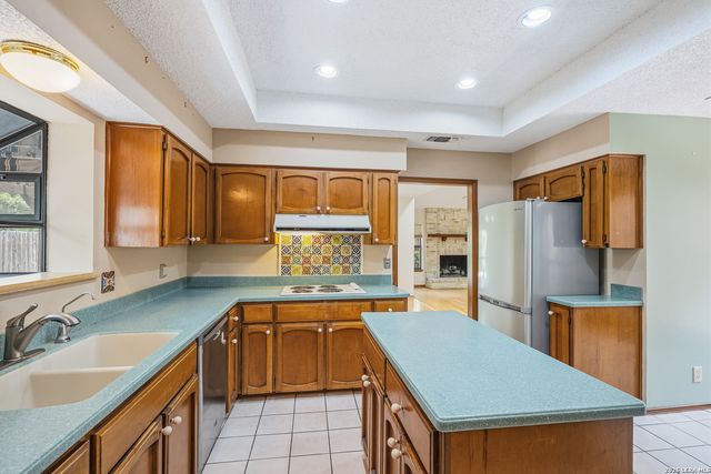 2823 BURNT OAK ST, San Antonio, TX 78232