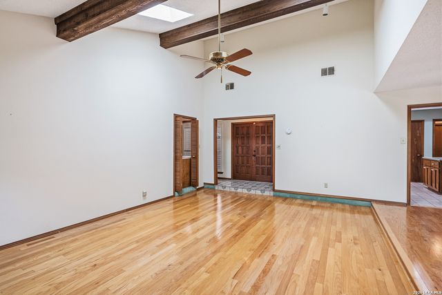 2823 BURNT OAK ST, San Antonio, TX 78232