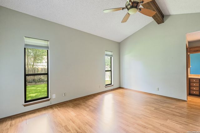 2823 BURNT OAK ST, San Antonio, TX 78232