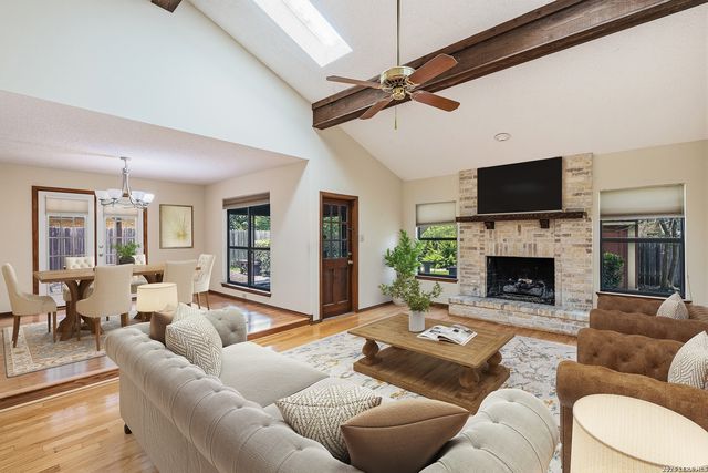 2823 BURNT OAK ST, San Antonio, TX 78232