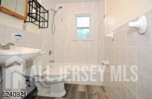 1508 New Durham Road, South Plainfield, NJ 07080