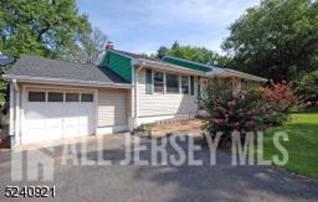 1508 New Durham Road, South Plainfield, NJ 07080