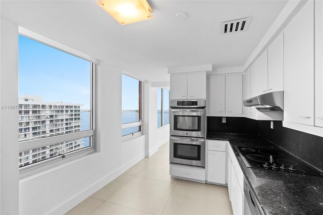 1541 Brickell Ave C1607, Miami, FL 33129