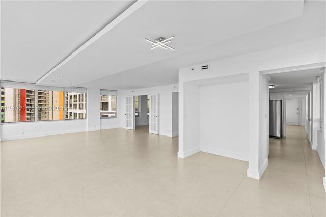 1541 Brickell Ave C1607, Miami, FL 33129