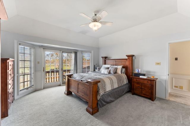 242 Golfview Drive, Schererville, IN 46375