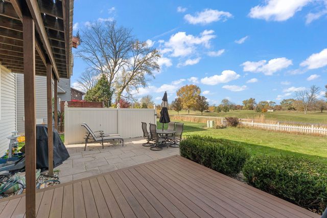 242 Golfview Drive, Schererville, IN 46375