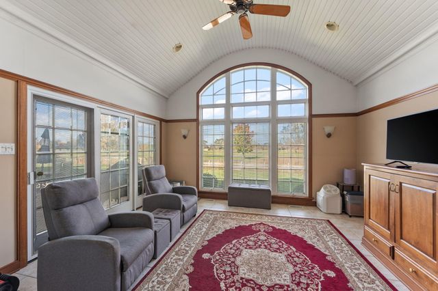 242 Golfview Drive, Schererville, IN 46375