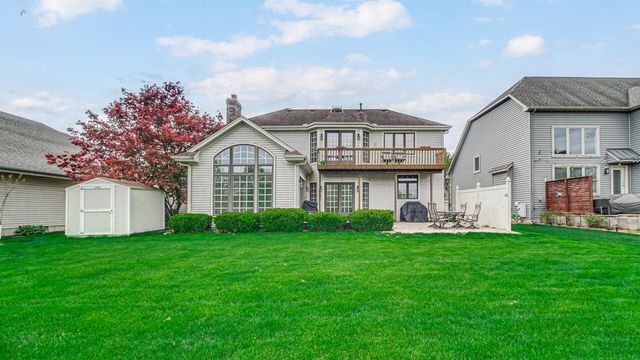 242 Golfview Drive, Schererville, IN 46375