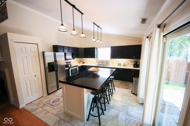 730 Kingston Circle, Brownsburg, IN 46112