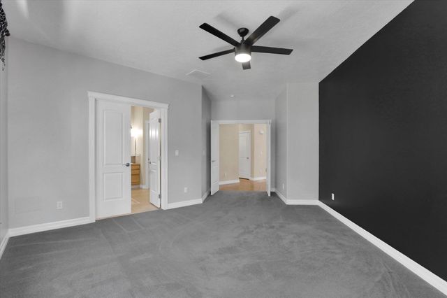 125 E Franklin Dr, Nine Mile Falls, WA 99026
