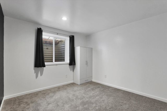 125 E Franklin Dr, Nine Mile Falls, WA 99026