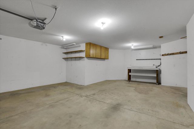 125 E Franklin Dr, Nine Mile Falls, WA 99026