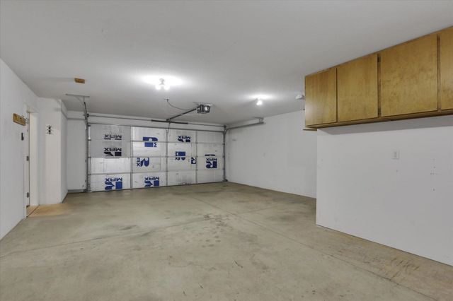 125 E Franklin Dr, Nine Mile Falls, WA 99026